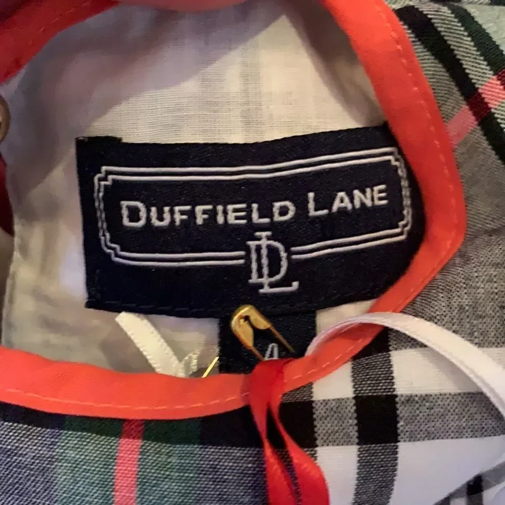 Duffield Lane Girls Gracie Dress in Plaid front Pockets 4 years